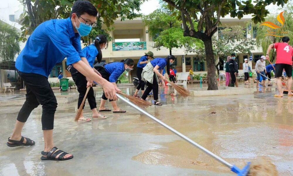 Kinh nghiệm dọn dẹp nhà cửa sau lũ - Bí quyết từ người dân miền Trung