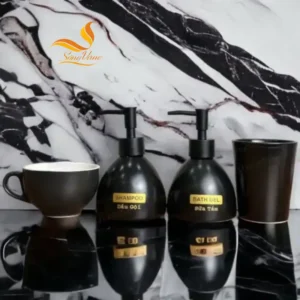 Bình gốm sứ Bát Tràng dáng chuông sang trọng, tinh tế cho khách sạn
